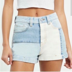 Pacsun Hopper Patch Denim Mom Short